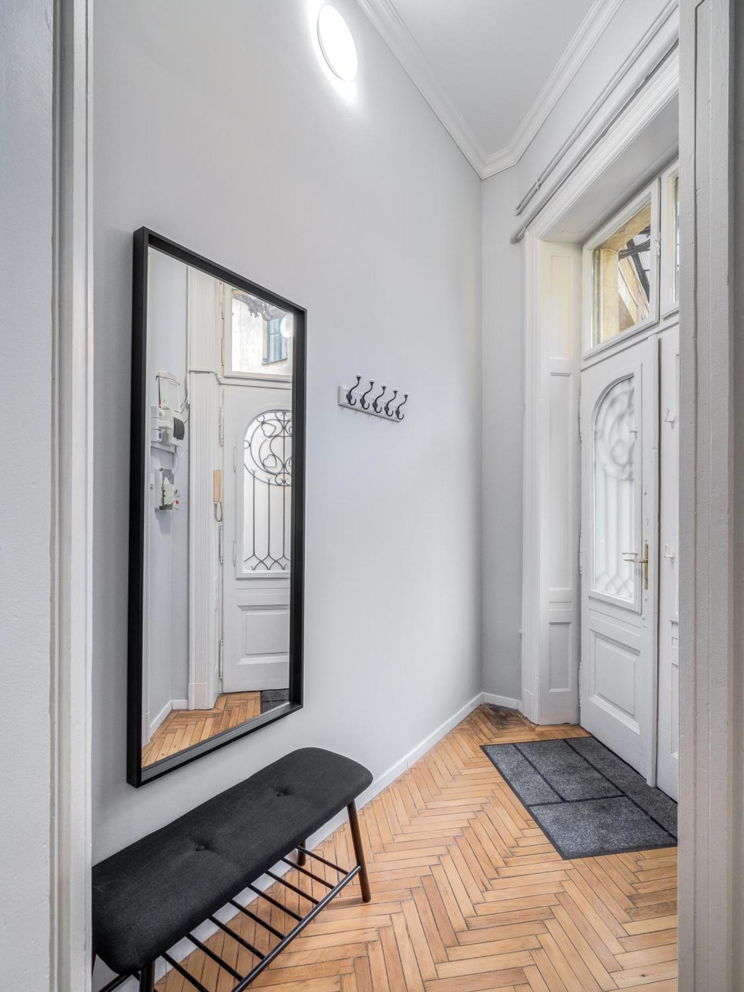 Synagogue 2 Bedroom S162 Будапешт